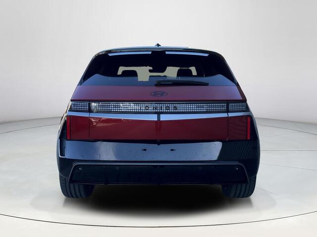 Hyundai IONIQ 5 N Line Business 84 kWh | Uit voorraad leverbaar! | Achteruitrijcamera | Stoelverwarming | Stuurverwarming | Elektrische stoelen | Verschuifbare 2e zitrij | Elektrische achterklep | Parkeersensoren voor/achter | Draadloze applecarplay en android auto |