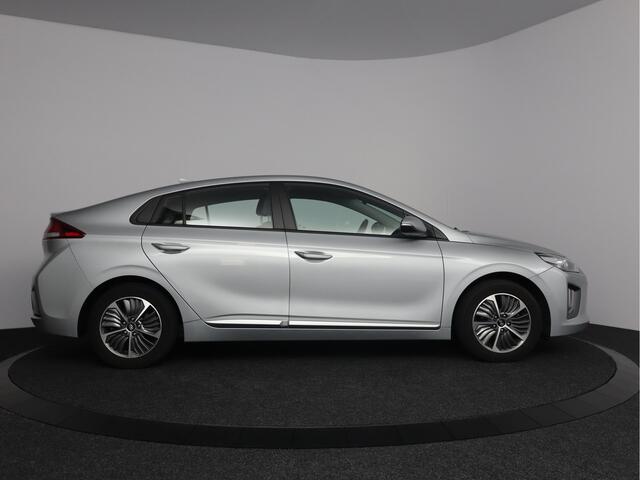 Hyundai IONIQ 1.6 GDi PHEV Comfort | Plug-in Hybrid | Navigatie via Apple Car Play |