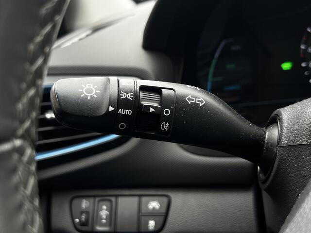 Hyundai IONIQ 1.6 GDi Comfort | Cruise control | Carplay | Automaat | Afneembare Trekhaak | Climate control | BT | DAB radio