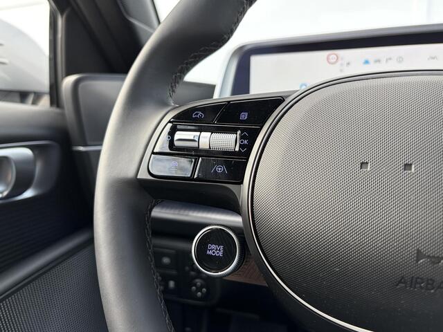 Hyundai IONIQ 6 Connect 77.4 kWh / Achterstoelen verwarmd / Apple Carplay/Android Auto / Cruise control adaptief met Stop&Go en stuurhulp /