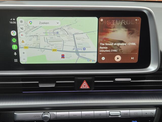 Hyundai IONIQ 6 First Edition AWD 77.4 kWh / SOH 100% / Fabrieksgarantie tot 02-2028 / Dealer onderhouden / CCS snelladen / WLTP bereik 519 km bereik stad 658 / Head Up Display / Trekgewicht 1.500 kg / Glazen schuif- en kanteldak / Stuur- Stoel & Achterbank verwarming 