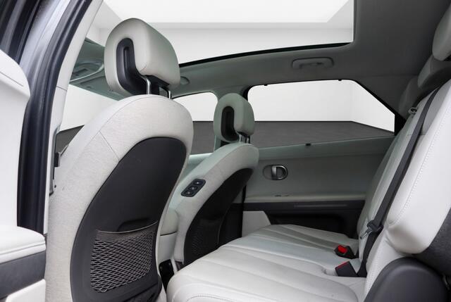 Hyundai IONIQ 5 Lounge 77.4 kWh 229PK Pano | Bose Audio | Stoelkoeling/verwarmin