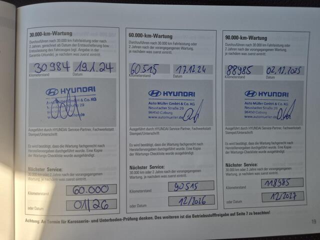 Hyundai IONIQ 5 Lounge 77.4 kWh 228pk / SOH 100% / Fabrieksgarantie tot 12-2027 / Dealer onderhouden / Trekgewicht 1600 kg / Trekhaak afneembaar / Warmtepomp / CCS snel laden / Elektrische stoelen en klep / BOSE Audio Systeem / Stuur- Stoel & Achterbank verwarming / 19