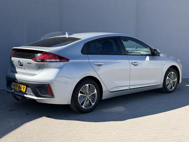 Hyundai IONIQ 1.6 GDi PHEV COMFORT / PHEV / Dealer Onderhouden / Afneembare Trekhaak / Camera / Stoel & Stuurwiel Verwarming / ApplecarPlay & Android Auto / cruise control adaptief / LED /