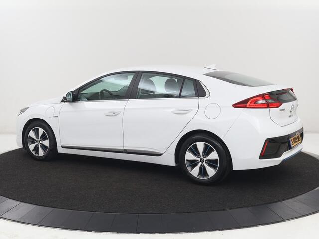 Hyundai IONIQ 1.6 GDi PHEV Premium | Stoelventilatie | Leder | Camera | Carplay | Infinity Sound | Climate control | Stoelverwarming | Bi-Xenon | Adaptive cruise | Plug In