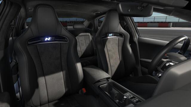 Hyundai IONIQ 6 N AWD 84 kWh / ¤1500,- Voordeel / nu te bestellen / meerprijs lak vanaf ¤895,- / 650 PK / Snelladen 18 min /