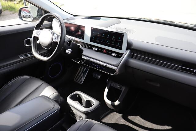 Hyundai IONIQ 5 Lounge 73kWh Zonnepaneel! Elektrische stoel met geheugen/Stoelventilatie/360 graden camera/Stoelverwarming voor en achter/Stuurverwarming/Apple carplay/Bose audio/Dodehoek assistent/Navigatie/DAB