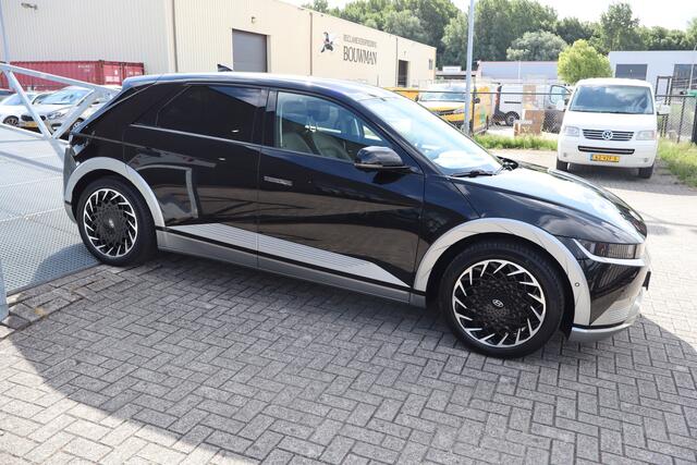Hyundai IONIQ 5 Lounge 73kWh Zonnepaneel! Elektrische stoel met geheugen/Stoelventilatie/360 graden camera/Stoelverwarming voor en achter/Stuurverwarming/Apple carplay/Bose audio/Dodehoek assistent/Navigatie/DAB