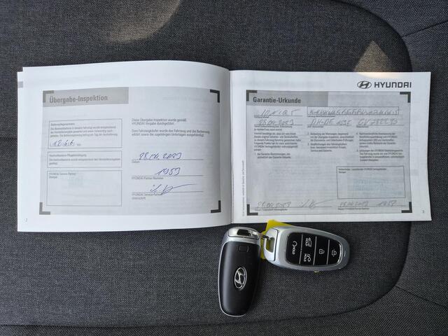 Hyundai IONIQ 5 Style 77.4 kWh / SOH 97,7% / Fabrieksgarantie tot 04-2028 / Dealer onderhouden / Trekgewicht 1600 kg / Warmtepomp / CCS snelladen / Stuur- & Stoelverwarming / Adaptief cruise control / Keyless Entry/Start / Apple Carplay Android Auto /
