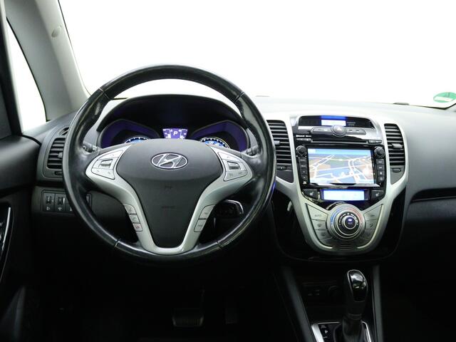 Hyundai IX20 1.6i Premium | Trekhaak | Panoramdak | Navigatie |