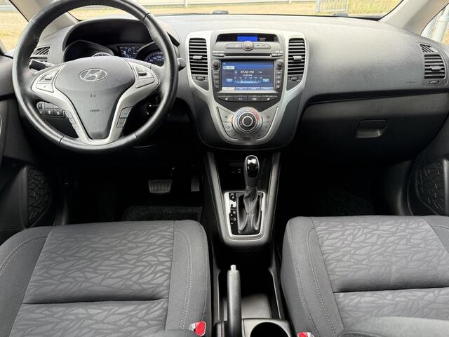 Hyundai IX20 1.6i Premium 125PK | AUTOMAAT | Stoel & Stuur Verwarming | Achteruitrijcamera | Navigatie | Lichtmetalen Velgen |