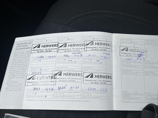 Hyundai IX20 1.4i Go! / airco / navigatiesysteem / Bluetooth telefoonvoorbereiding / dealer onderhouden /