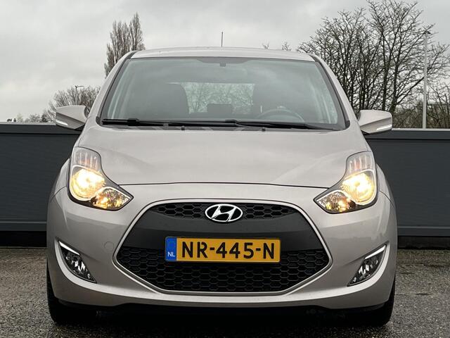 Hyundai IX20 1.4i 90PK Go! | Trekhaak | 1ste Eigenaar | Unieke kmstand | Volledige dealer onderhouden | Achteruitrijcamera & Pdc | Geïntegreerde navigatiesysteem |