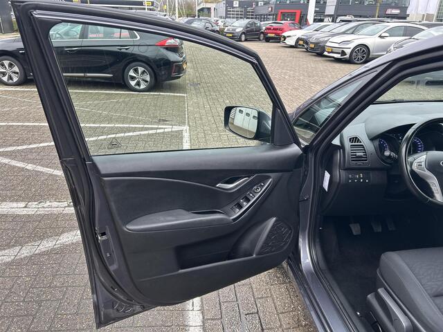 Hyundai IX20 1.4i Go! | Trekhaak| Navigatie| Achteruitrijcamera| Climate control| Cruise control|