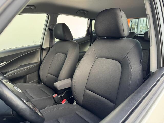 Hyundai IX20 1.4i Go! | Navi | Parkeercamera | Prijs is rijklaar