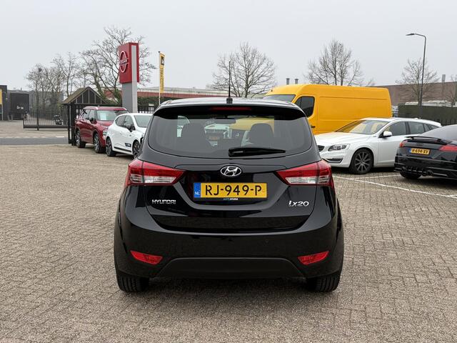 Hyundai IX20 1.6i Go!