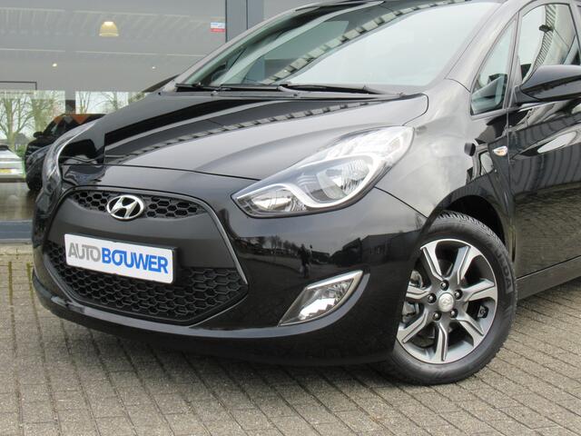 Hyundai IX20 1.6i Automaat 2e eigen | dealer onderh | stoel + stuur verw | navi | camera