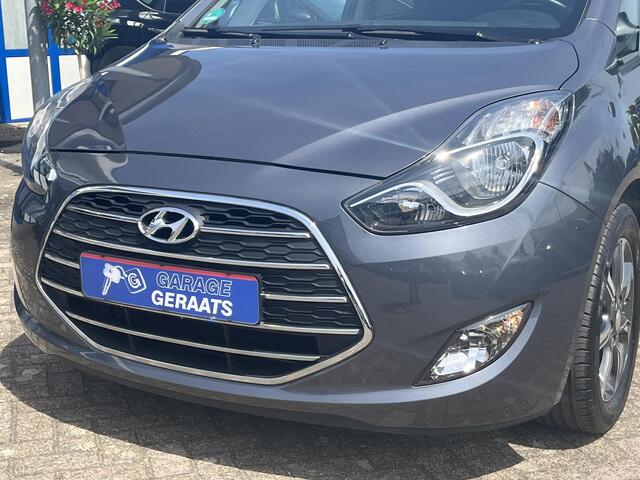 Hyundai IX20 1.6i Premium l Automaat, Stoel/stuur-verwarming, Camera, Cruise control, Multi-functioneel stuurwiel, Parkeersensoren achter, Lichtmetalen velgen,