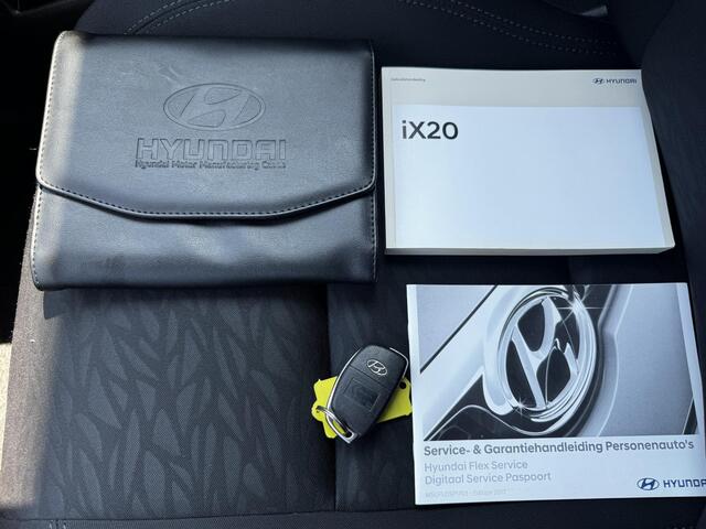 Hyundai IX20 1.4i Go! / Navigatie / Achteruitrijcamera / Bluetooth telefoonvoorbereiding / parkeersensoren achter/