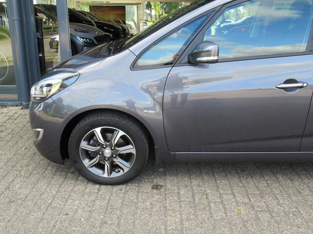 Hyundai IX20 1.6i Automaat 2e eigen | dealer onderh | navi | camera | cruise