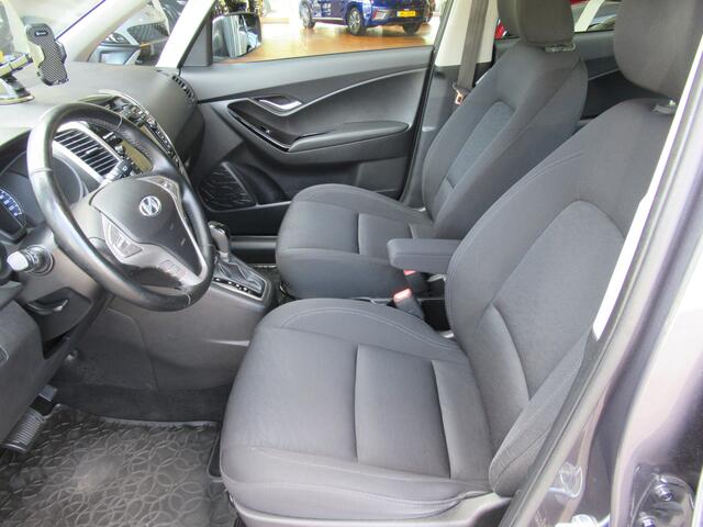 Hyundai IX20 1.6i Automaat 2e eigen | dealer onderh | navi | camera | cruise