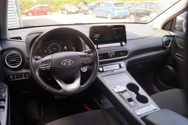 Hyundai Kona EV Comfort 64kWh -3FASE-NAVI-ECC-CAM-