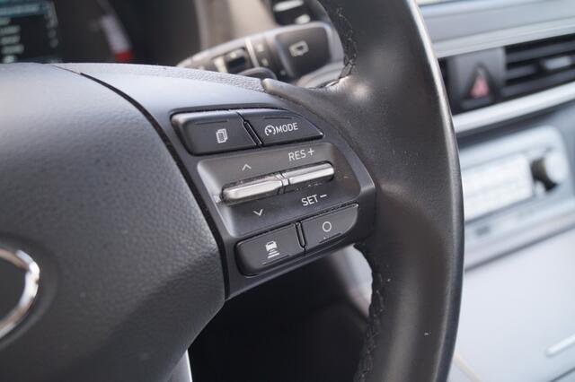 Hyundai Kona EV Comfort 64kWh -3FASE-NAVI-ECC-CAM-