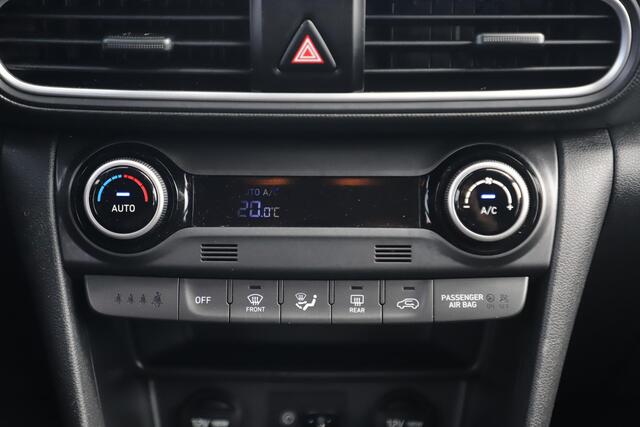 Hyundai Kona 1.0T Comfort Trekhaak Navigatie Achteruitrijcamera 16 inch LMV Navigatie Carplay Android Clima Cruise Rijstrooksensor