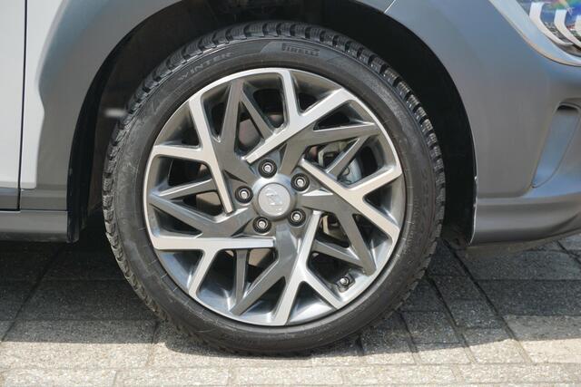 Hyundai Kona 1.6 GDI HEV Premium