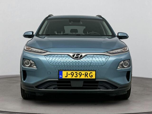 Hyundai Kona EV Fashion 64 kWh | Navigatie | achteruit camera | Trehkaak | Apple carplay |