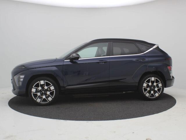 Hyundai Kona Electric Premium 65.4 kWh / Two-Tone / Leder / Stoelverkoeling / Stoel- & Stuurverwarming / 360 Camera / HUD / PDC Voor + Achter /
