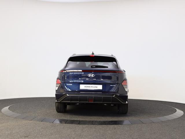 Hyundai Kona Premium 65.4 kWh | 360 graden camera | Alcantara | Navigatie |
