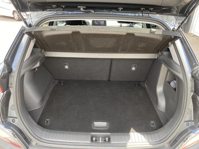 Hyundai Kona 1.6 GDI HEV Comfort Trekhaak, All-season banden, Cruise control, achteruit rij camera, parkeersensoren, Apple Carplay/Android Auto, airconditioning