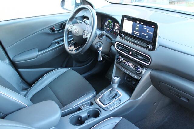 Hyundai Kona 1.6 GDI HEV Fashion | 18 Inch | Full Led | Stoel -/ Stuurwielver