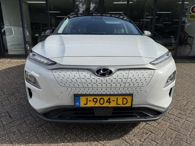 Hyundai Kona EV Premium 64 kWh*ACC*Navi*EXPORTPRIJS*
