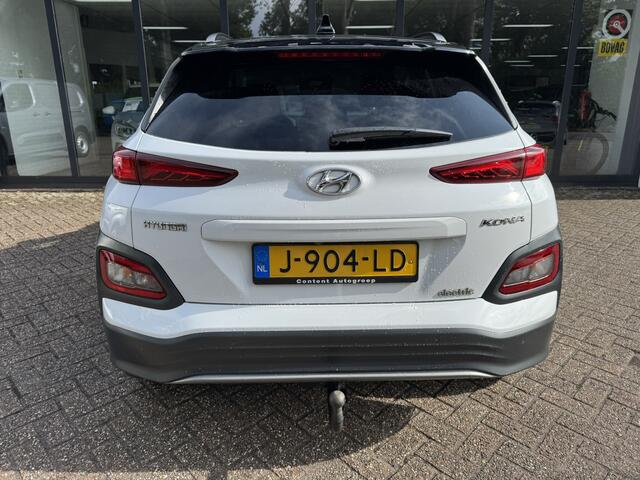 Hyundai Kona EV Premium 64 kWh*ACC*Navi*EXPORTPRIJS*