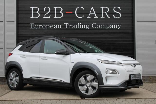 Hyundai Kona EV Premium 64 kWh Schuifdak - Head-up - Leer - LED