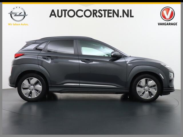 Hyundai Kona EV 64kWh AUT.204pk Grootste ACCU Adaptieve Cruise Control Camera Navi Apple Carplay Android Auto Head-Up Display Ecc DAB Keyless Pdc Regen-Lichtsensor Electric Led Blindspot Monitoring LaneAssist Subwoofer Voorruit verwarmbaar Bluetooth Privacy Glas Lmv 1
