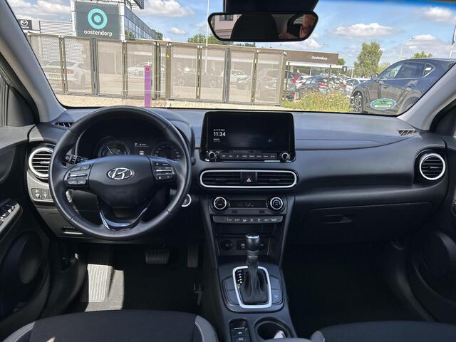 Hyundai Kona 1.6 GDI HEV Fashion Trekhaak| Climate control| Applecarplay| Sportvelgen| Head up display| All Season banden|