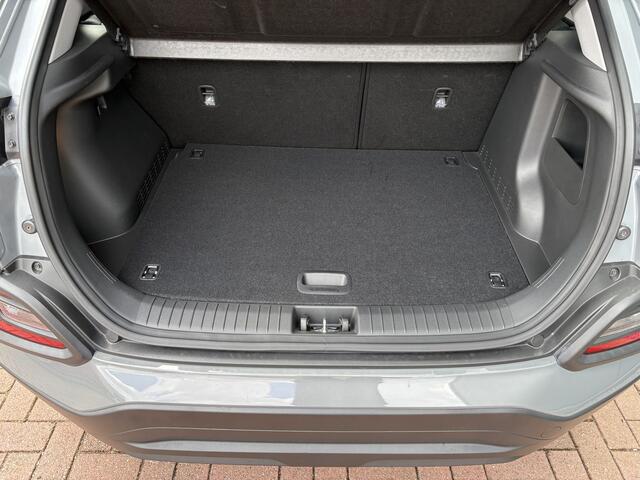 Hyundai Kona 1.6 GDi Hybrid Comfort Automaat CAMERA/CARPLAY/DAB/CLIMA/ADAPT.CRUISE/16INCH
