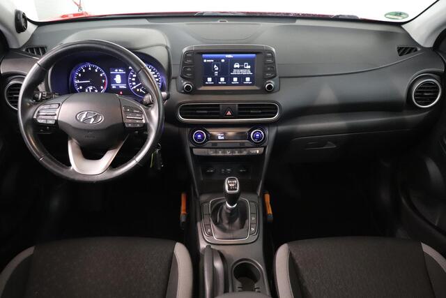 Hyundai Kona 1.0T Comfort | Camera | Climate control | AppleCarplay AndroidAuto Navigatie | Trekhaak | Cruise control |