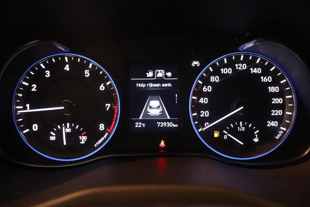 Hyundai Kona 1.0T Comfort | Camera | Climate control | AppleCarplay AndroidAuto Navigatie | Trekhaak | Cruise control |