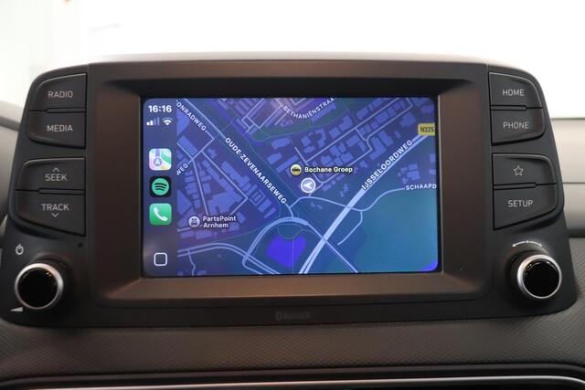 Hyundai Kona 1.0T Comfort | Camera | Climate control | AppleCarplay AndroidAuto Navigatie | Trekhaak | Cruise control |