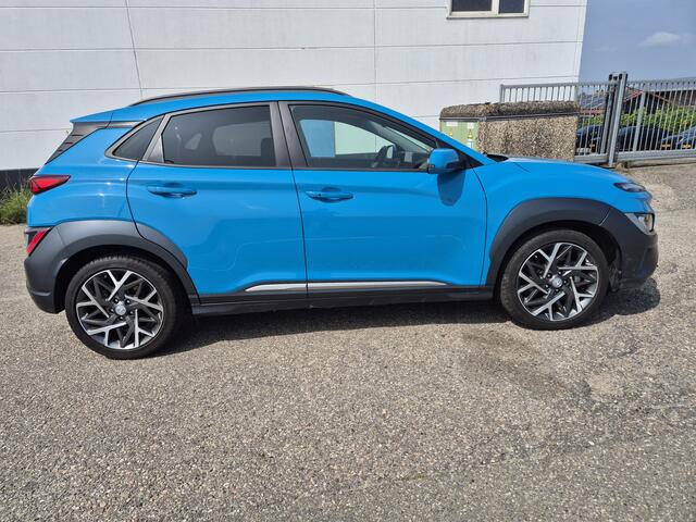 Hyundai Kona 1.6 GDI HEV Premium export price LEDER marge full options 18.000km
