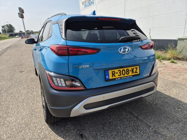 Hyundai Kona 1.6 GDI HEV Premium export price LEDER marge full options 18.000km