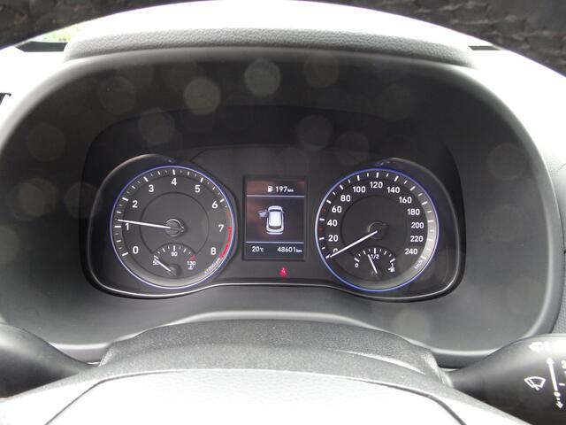 Hyundai Kona 1.0 T-GDI Comfort Automatische airco, licht metalen velgen, cruise controle, parkeersensoren, enz.