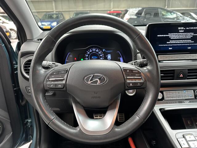 Hyundai Kona EV Fashion 64 kWh , Headup Display, Adaptieve Cruisecontrol, Dodehoekdetectie. Krell Geluidsinstallatie, Stoelverwarming