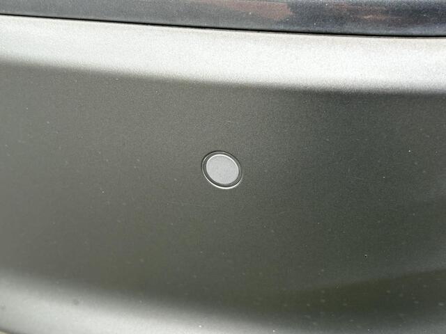 Hyundai Kona EV Premium 64 kWh | Adaptieve cruisecontrol | Head up display | Lederen bekleding | Apple Carplay & Android Auto |