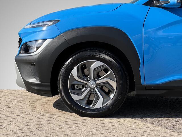 Hyundai Kona 1.6 GDI HEV Comfort Smart | Trekhaak | Navigatie | Adapt. Cruise Control | Camera | Apple Carplay/Android Auto | Climate Control | Rijklaarprijs!