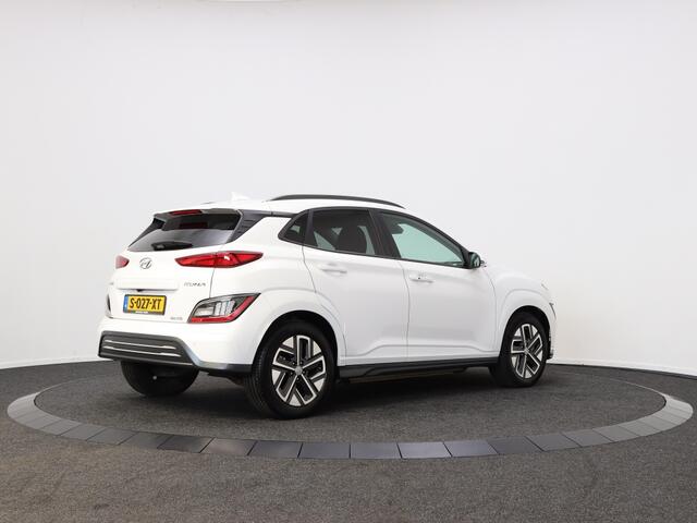 Hyundai Kona EV Fashion 64 kWh | Private Lease 429,- p.m. |